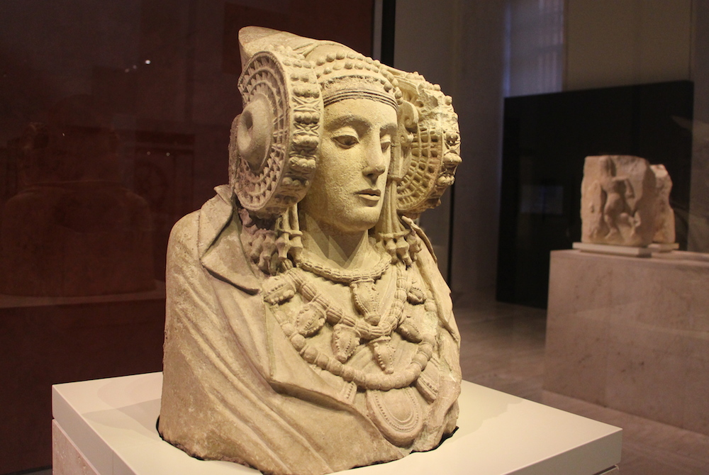 スペイン国立考古学博物館　エルチェの貴婦人